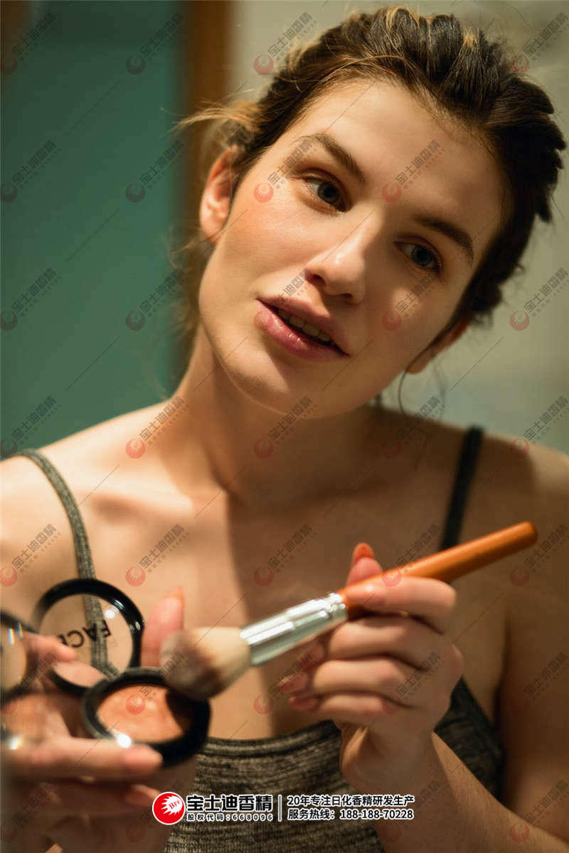 用化妝品 用化妝品