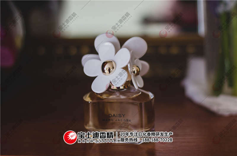 一瓶香水 一瓶香水