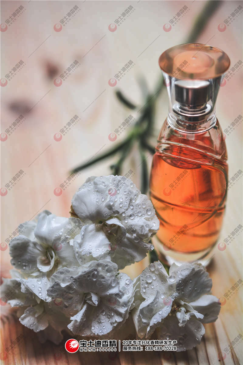 廣州寶士迪日化香精公司生產(chǎn)的香精 廣州寶士迪日化香精公司生產(chǎn)的香精